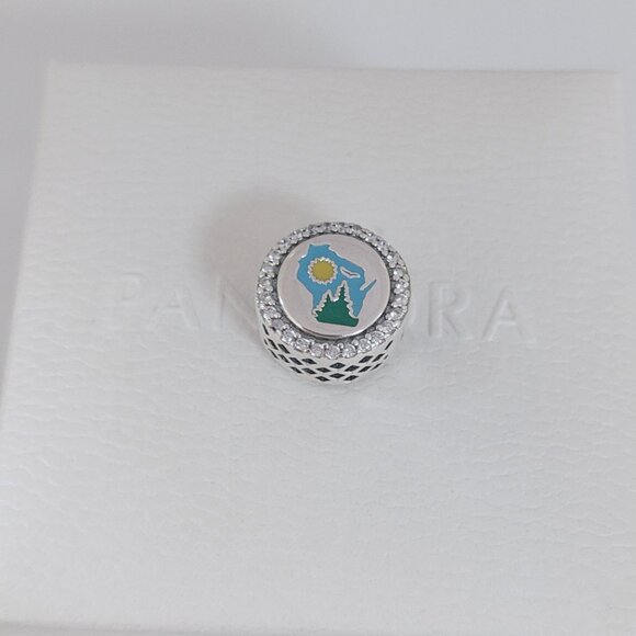 Pandora Wisconsin Green Bay Charm Bead Travel Destination S925 Silver with box - Picture 5 of 6